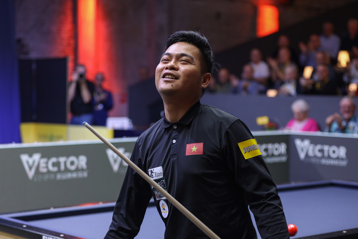 야스퍼스를 꺾고 준결승에 진출한 응우옌쩐타인뚜.