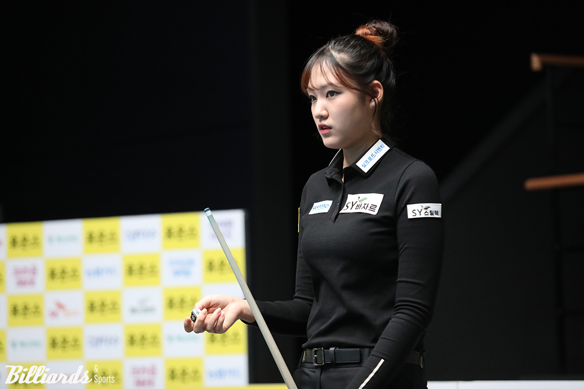 권발해(에스와이)는 준결승에서 오지연과 129분의 긴 승부 끝에 세트스코어 3-2로 신승을 거두고 사상 첫 결승 진출에 성공했다.