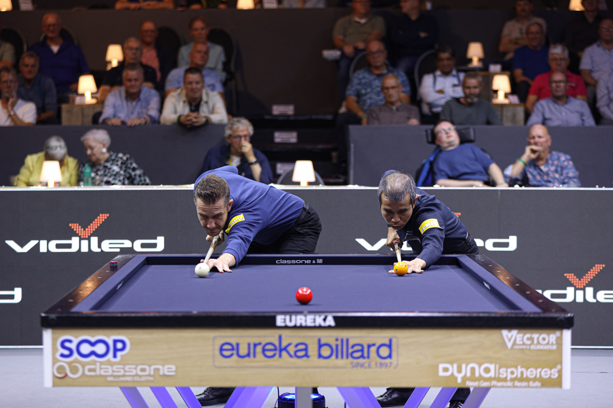 쩐뀌엣찌엔 vs 피터 클루망의 준결승전 뱅킹 장면.