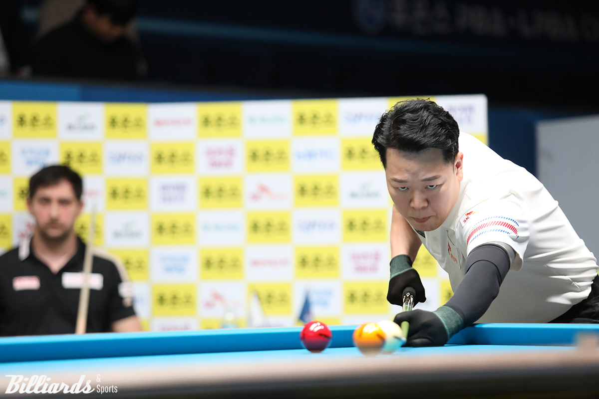 이번 시즌 5차 투어까지 무려 4차례 결승에 진출해 우승 2회와 준우승 2회를 거두며 커리어하이를 쓰고 있는 강동궁. 