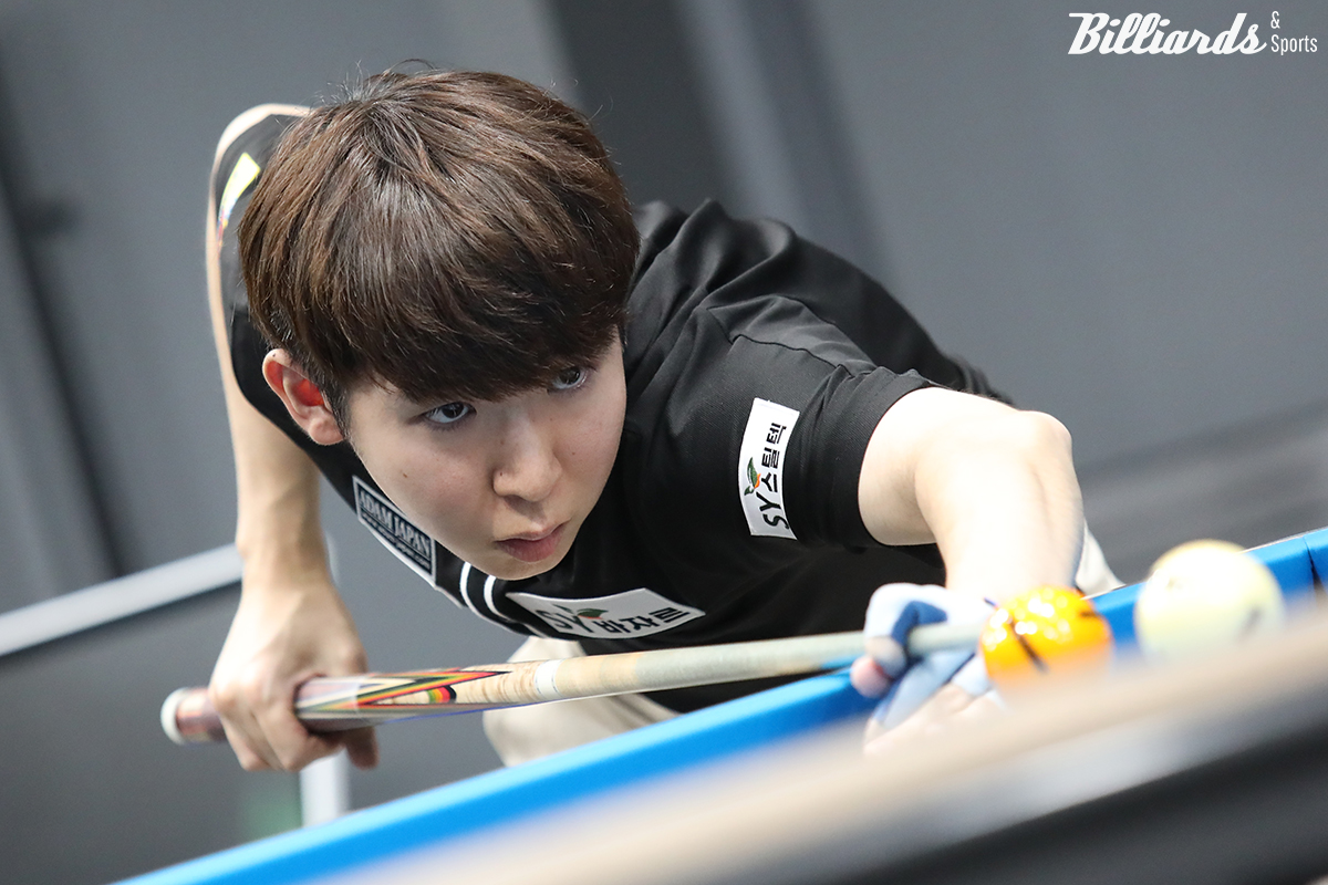 모리 유스케(에스와이)는 필리포스 카시도코스타스(웰컴저축은행)를 꺾고 32강에 진출했다.