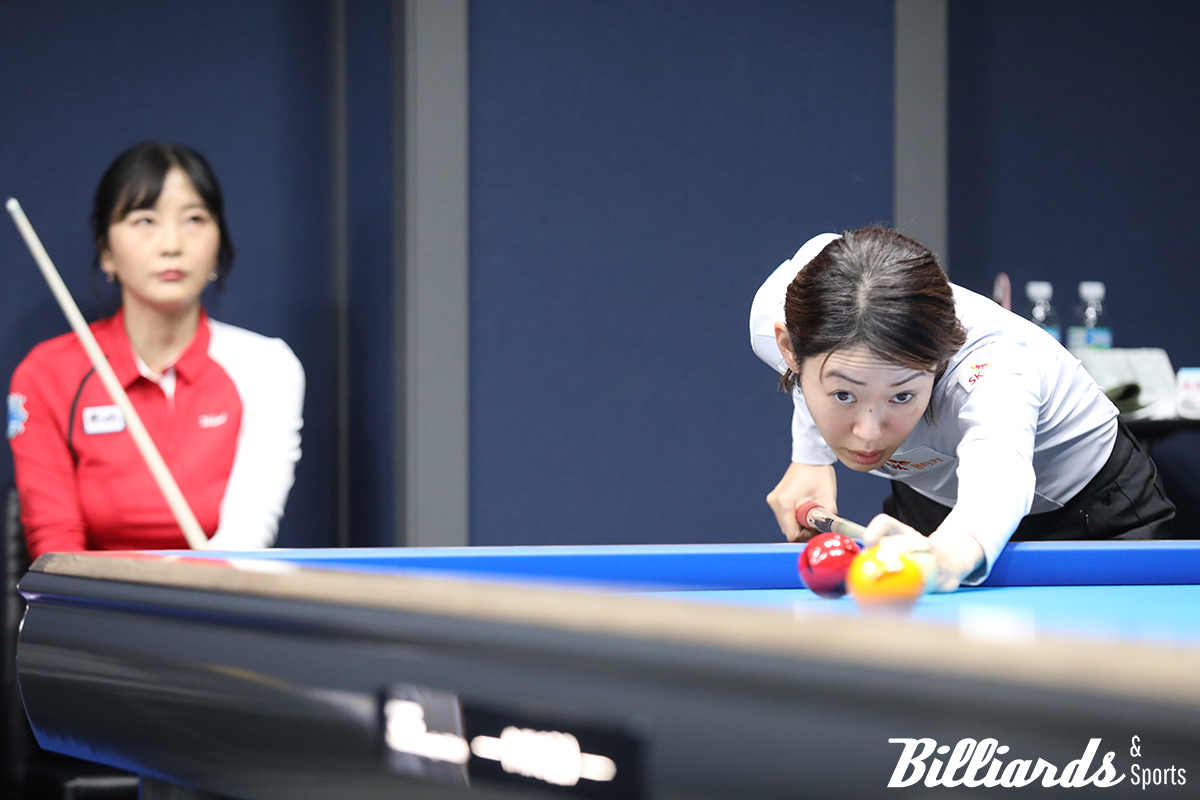 김상아와 경기 중인 히다 오리에(SK렌터카)