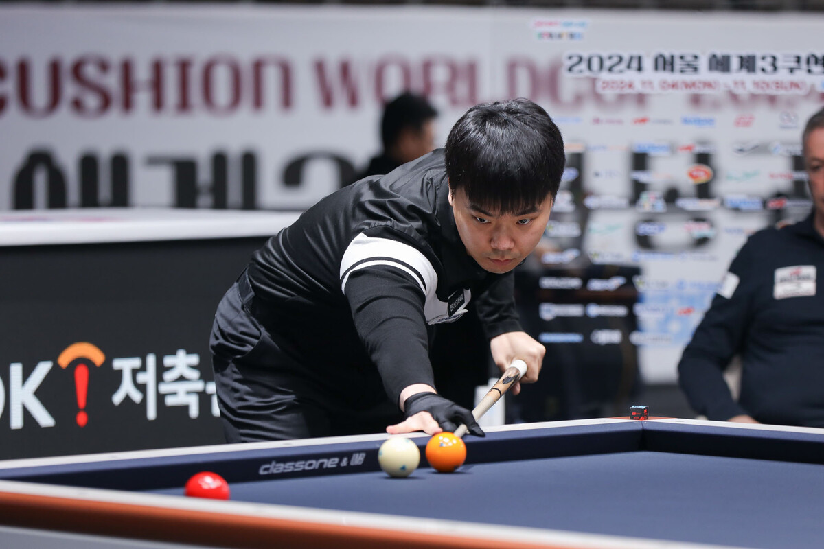 야스퍼스에게 패해 아쉽게 탈락한 김행직.