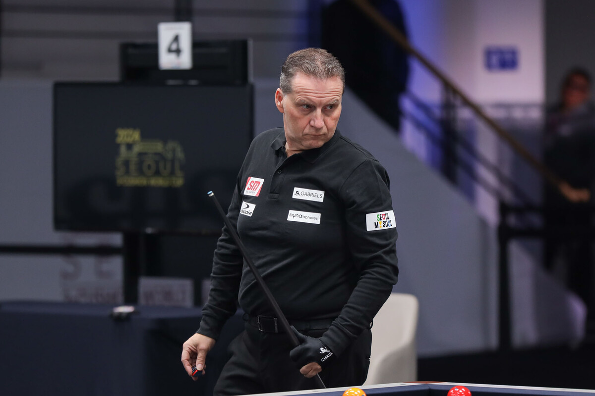 지난해 '서울 당구월드컵' 결승에서 조명우(실크로드시앤티-서울시청)를 꺾고 우승했던 '디펜딩 챔피언' 멕스는 이번 대회 8강에서 타슈데미르에게 져 탈락했다.