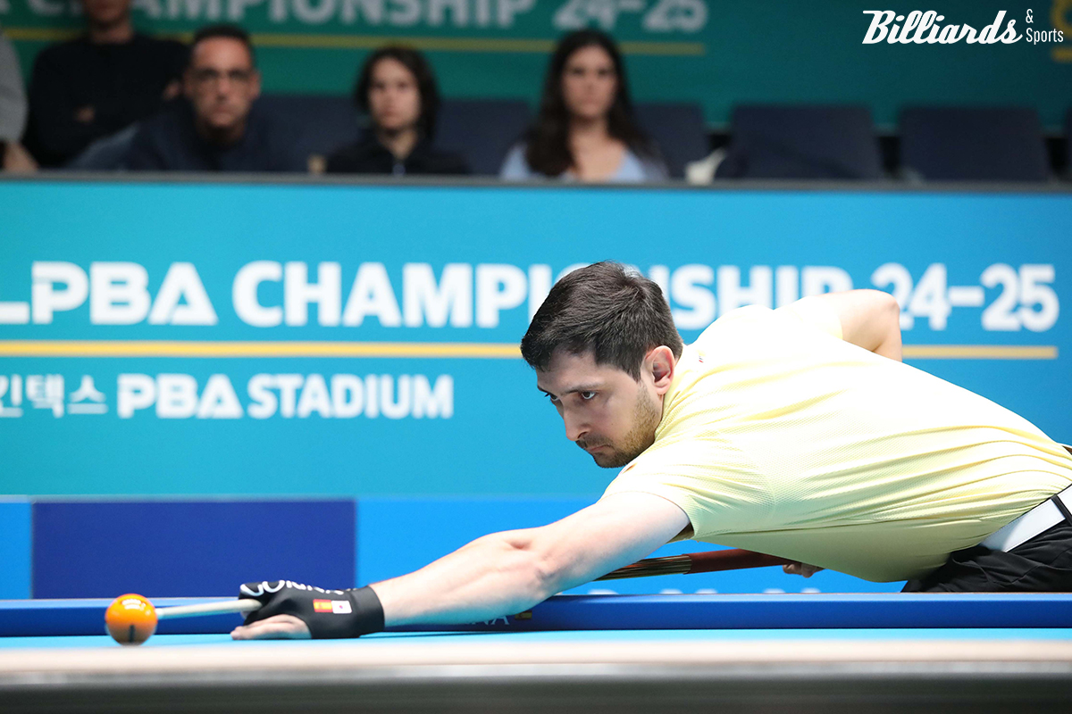 마르티네스는 애버리지 2.143의 공격력을 앞세워 세미 사이그너(웰컴저축은행)를 3-0으로 완파했다.