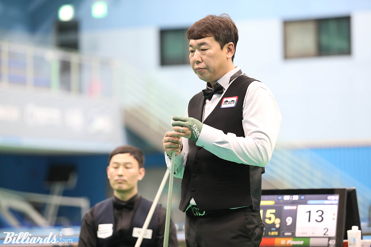 16강에서 최완영(광주)을 꺾고 8강에 진출한 이형래(세종).