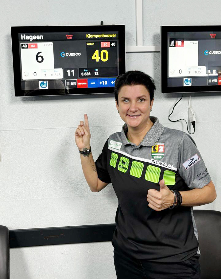 남자 선수와 대결해 11이닝 만에 40점을 치고 애버리지 3.636을 작성한 테레사 클롬펜하우어. 사진=테레사 클롬펜하우어 제공