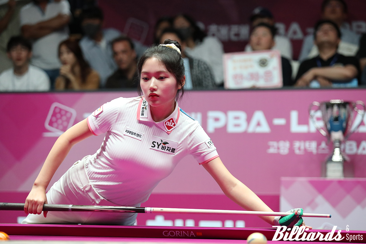 한지은(에스와이)은 지난 시즌 하이원리조트 챔피언십 16강전에서 김가영을 꺾었고, 이번 시즌 4차 투어 결승에서는 김가영을 상대로 우승까지 단 1점을 남겨두고 뼈아픈 역전패를 당했다. 