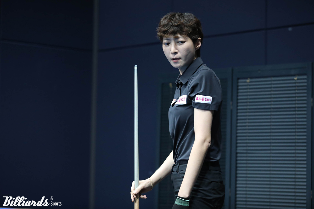 32강에 진출한 임정숙(크라운해태).