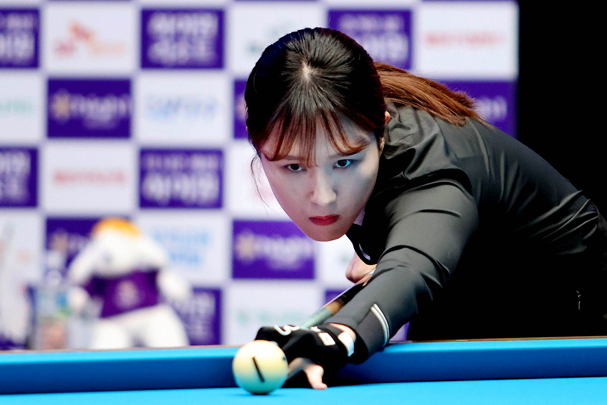 이미래와 16강에서 대결하는 임혜원.