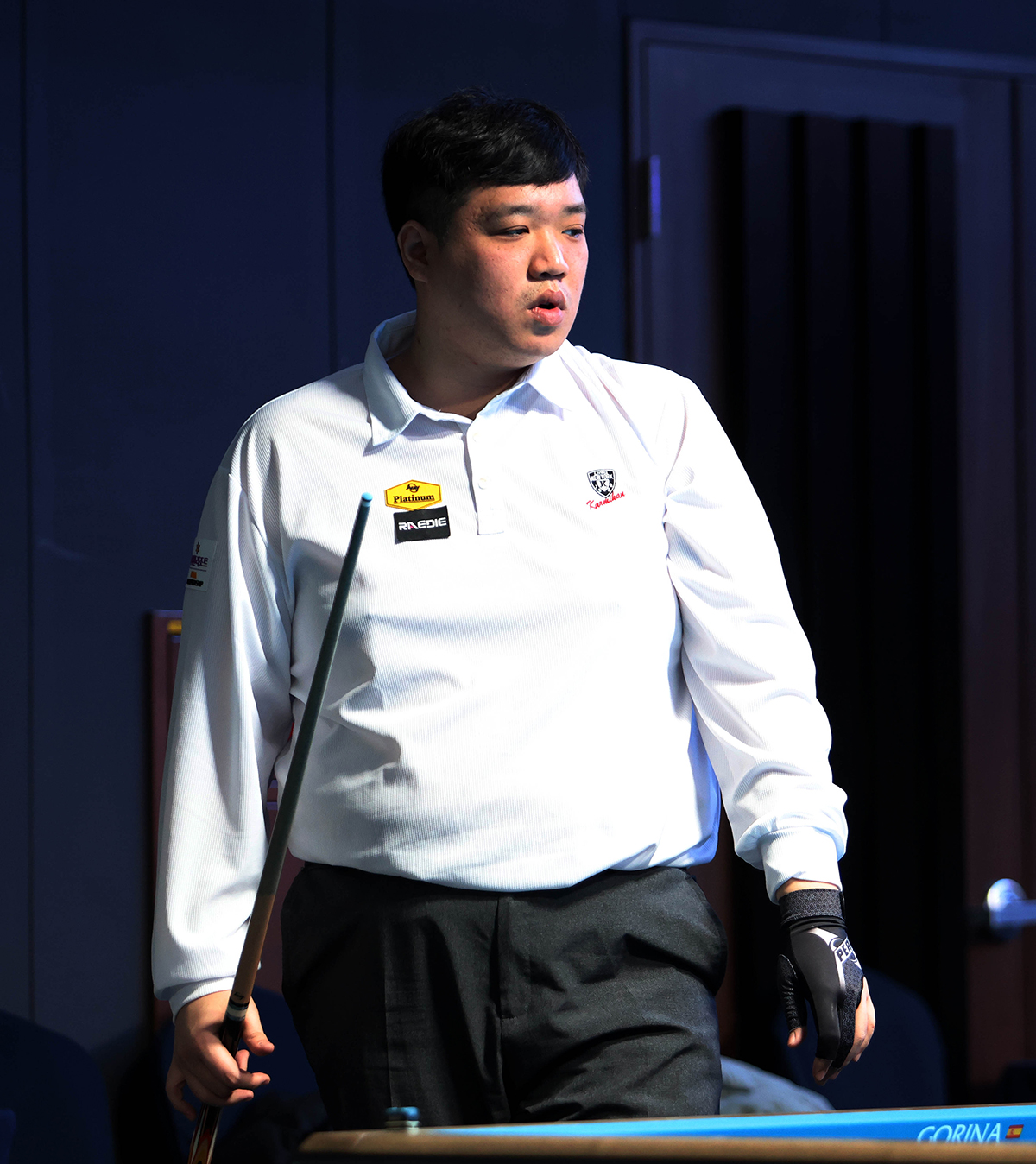 마르티네스와 8강행을 다투는 선지훈.