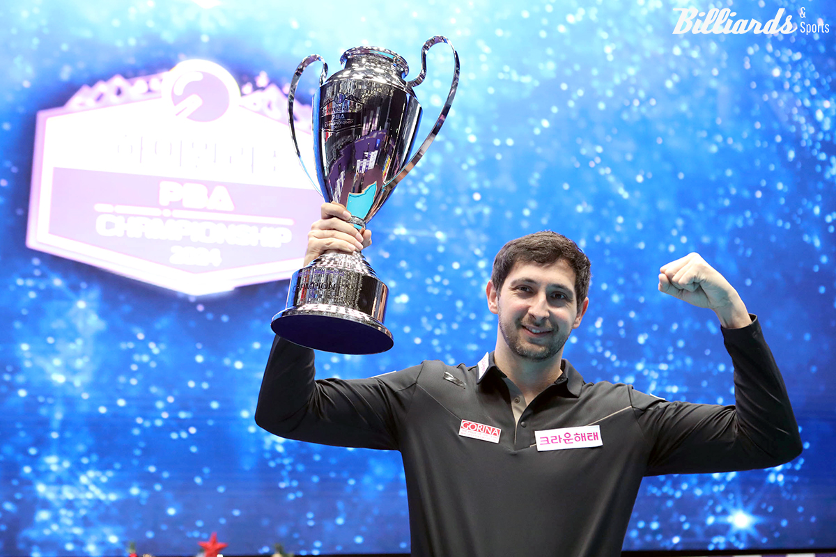 다비드 마르티네스(크라운해태)가 사상 최초로 벌어진 '스페인 더비' 결승전에서 다비드 사파타(우리금융캐피탈)를 꺾고 우승하며 통산 9승과 시즌 3승, 총상금 9억1100만원을 달성했다.  사진=정선/이용휘 기자