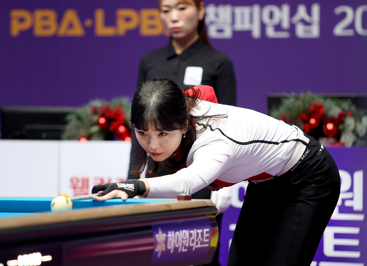 4위에 올라 있는 김상아도 마지막 8차 투어를 우승할 경우 2위까지 올라설 수 있는 가능성이 있다. 