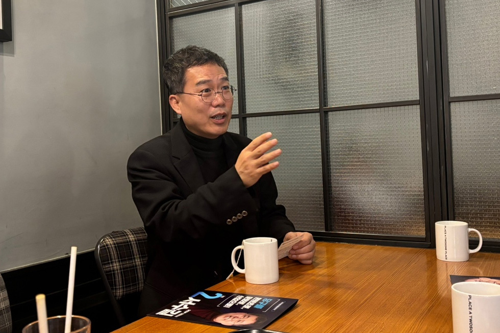 대한당구연맹 회장 선거에 출마한 서수길 후보. 사진=SOOP 제공