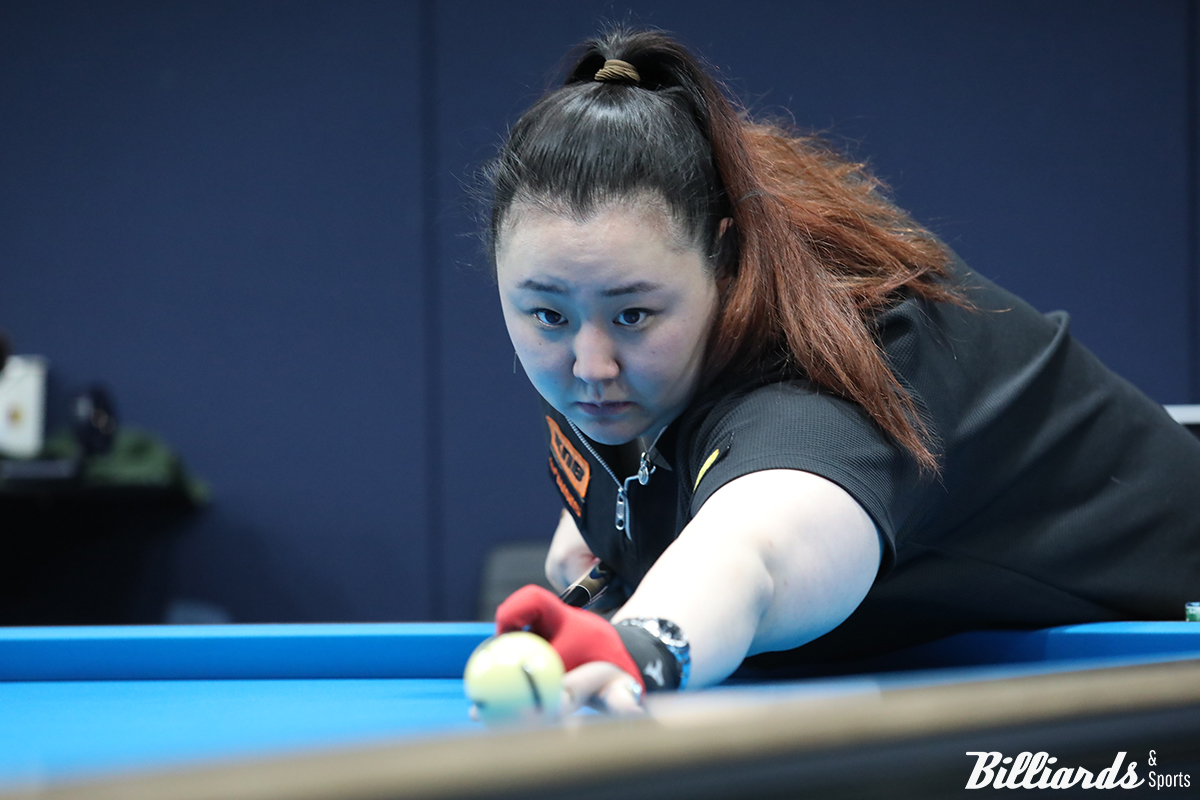 '이상천 딸' 이올리비아(33)가 22일 경기도 고양시의 고양 킨텍스 PBA 스타디움에서 열린 시즌 8차 투어 '웰컴저축은행 LPBA 챔피언십' 예선 1라운드 경기를 승리하며 애버리지 1.316을 기록했다.  사진=고양/이용휘 기자