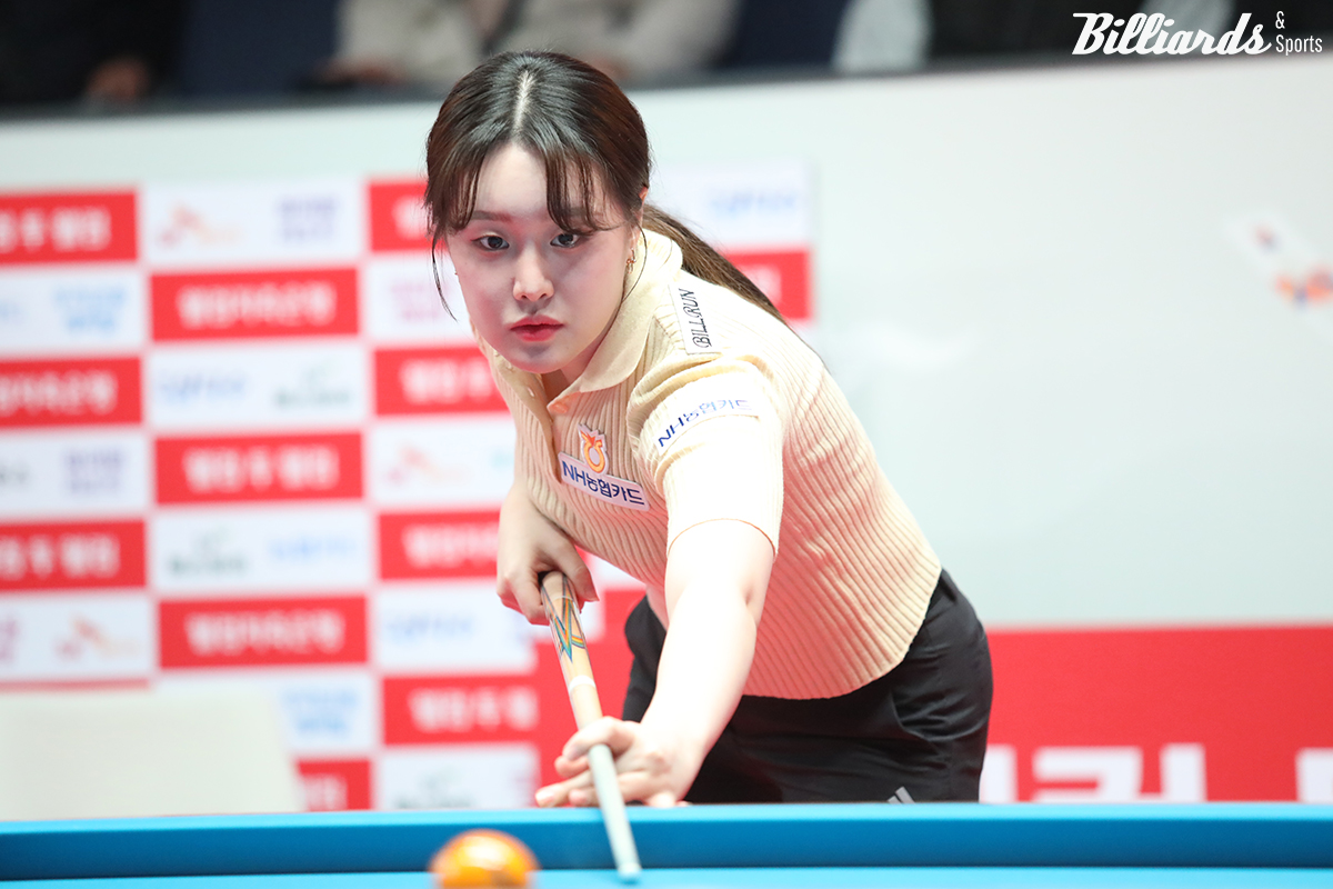 김보미(NH농협카드)는 3-1로 오수정을 꺾고 16강에 진출했다.