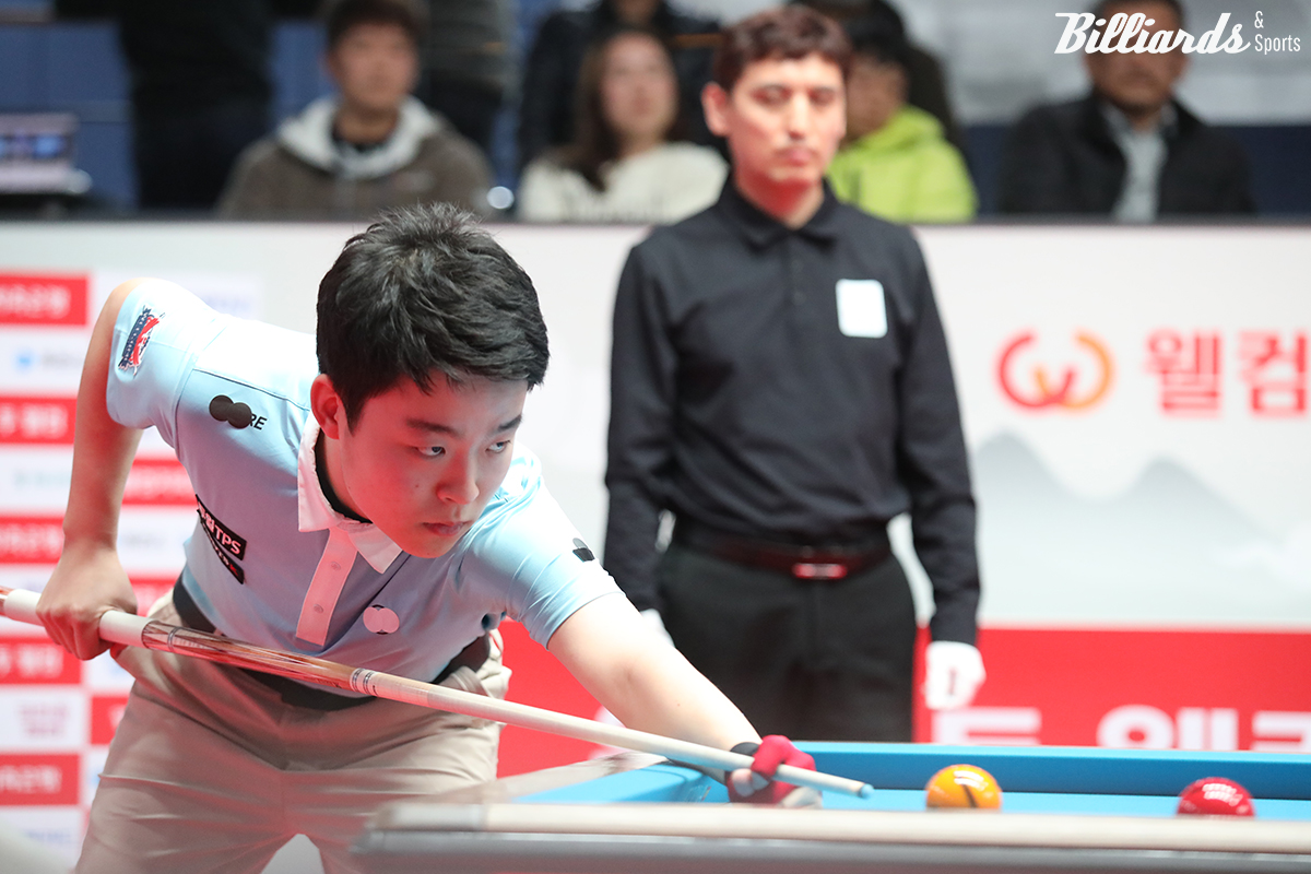 '최연소 프로당구 챔피언' 김영원이 시즌 마지막 정규투어 '웰컴저축은행 PBA 챔피언십' 64강까지 퍼펙트승을 이어갔다. 사진=고양/이용휘 기자