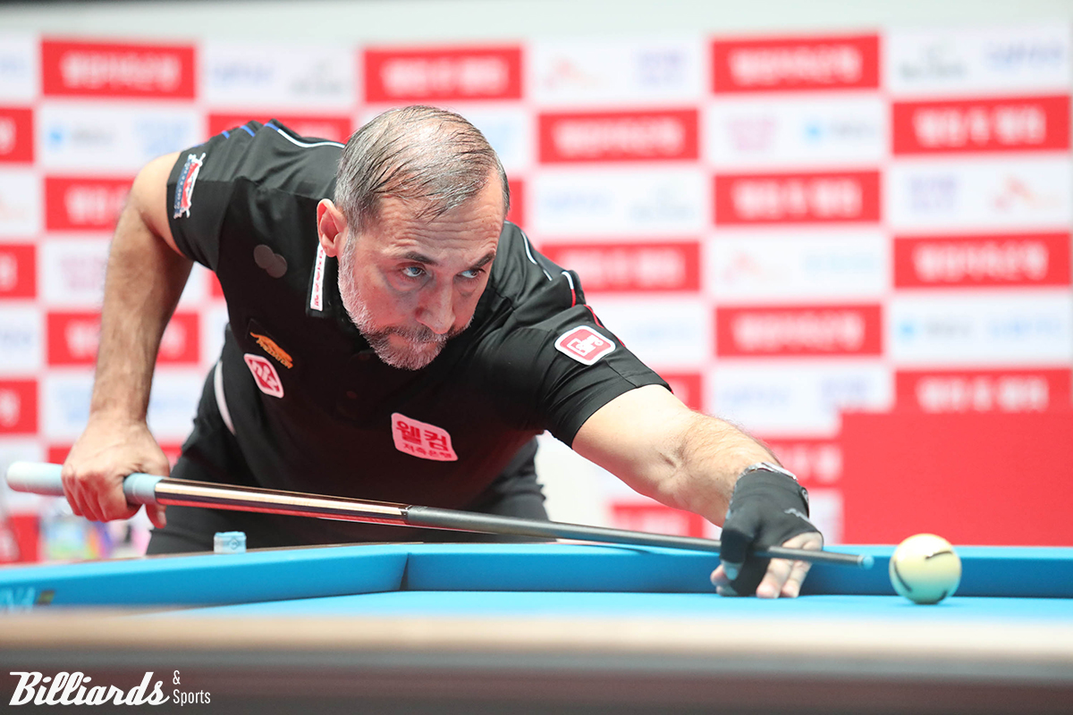 세미 사이그너(웰컴저축은행)는 하비에르 팔라손(휴온스)에게 2-3으로 패했다.