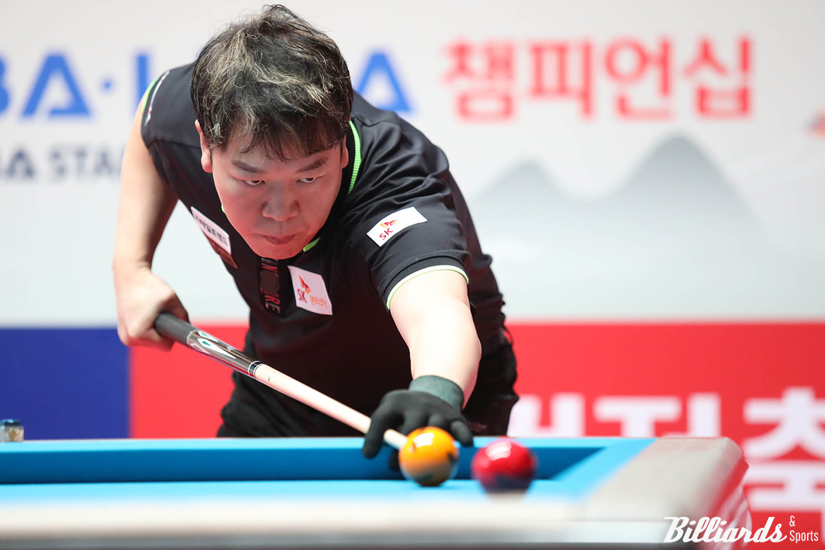 '헐크' 강동궁(SK렌터카)이 마지막 정규투어에서 준결승에 올라가며 시즌 5번째 준결승 진출을 달성했다. 30일 열리는 준결승에서 승리하면 이번 시즌 8차례 투어 중 무려 5번이나 결승에 올라가게 된다.  사진=고양/이용휘 기자