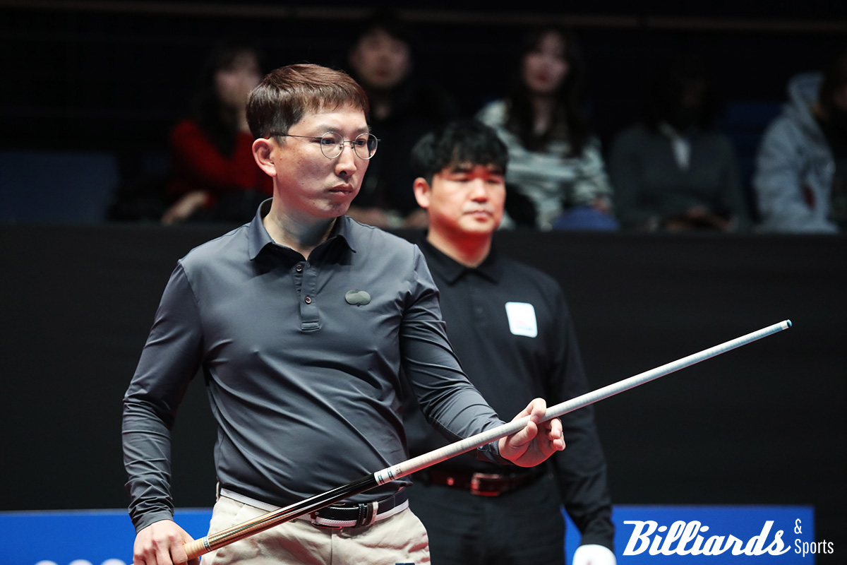 진지하게 샷을 고민하고 있는 김성민2