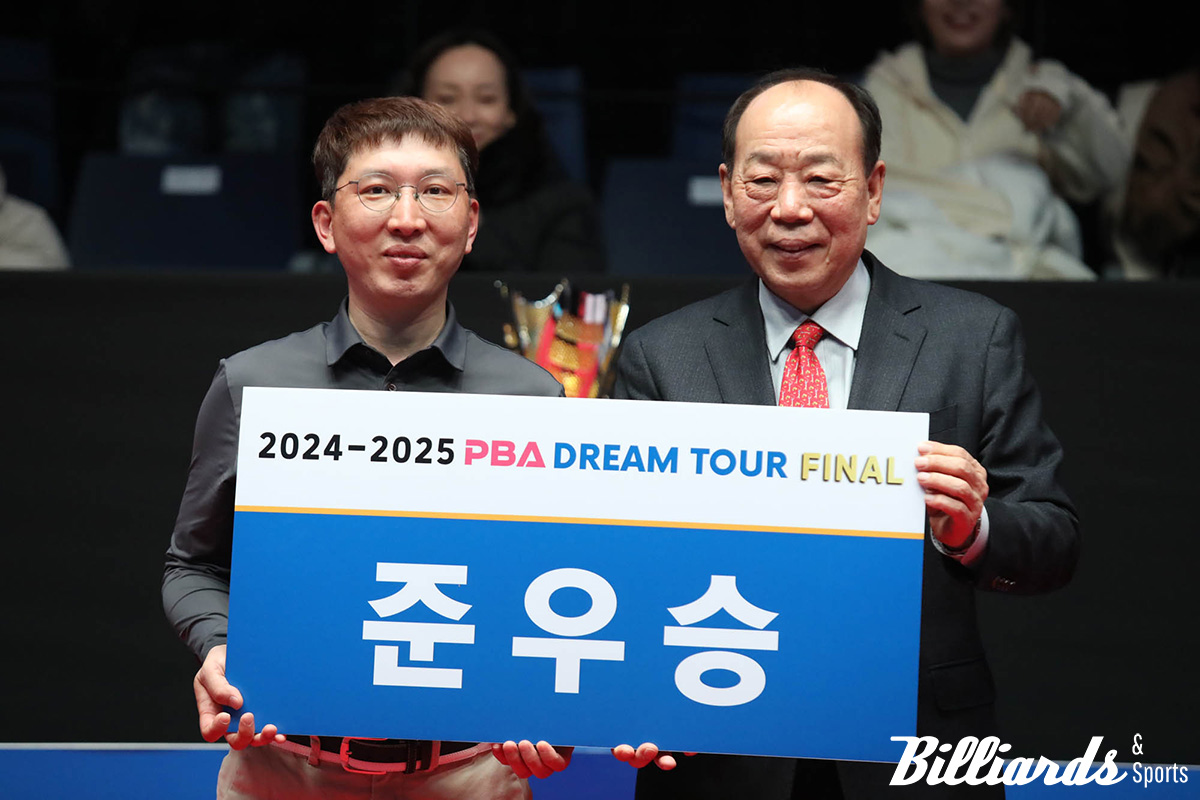 김성민2(왼쪽)가 프로당구 입문 5년 만에 첫 결승 무대를 밟아 준우승을 차지했다. 사진=고양/이용휘 기자