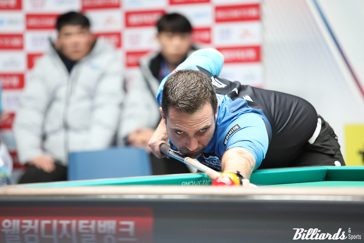 마지막 5세트에서 끝내기 9점타로 승부를 가른 하비에르 팔라손(휴온스).