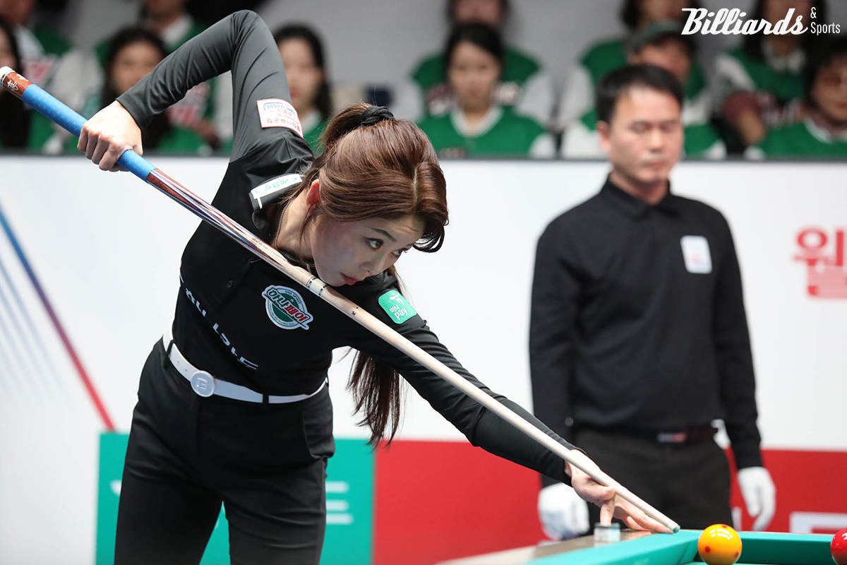 하나카드가 에스와이를 4-0으로 완파하며 정규리그 종합 2위 자리를 지켰다. 사진은 2세트에 혼자 9점을 치며 맹활약한 '당구 여제' 김가영(하나카드).  사진=고양/이용휘 기자