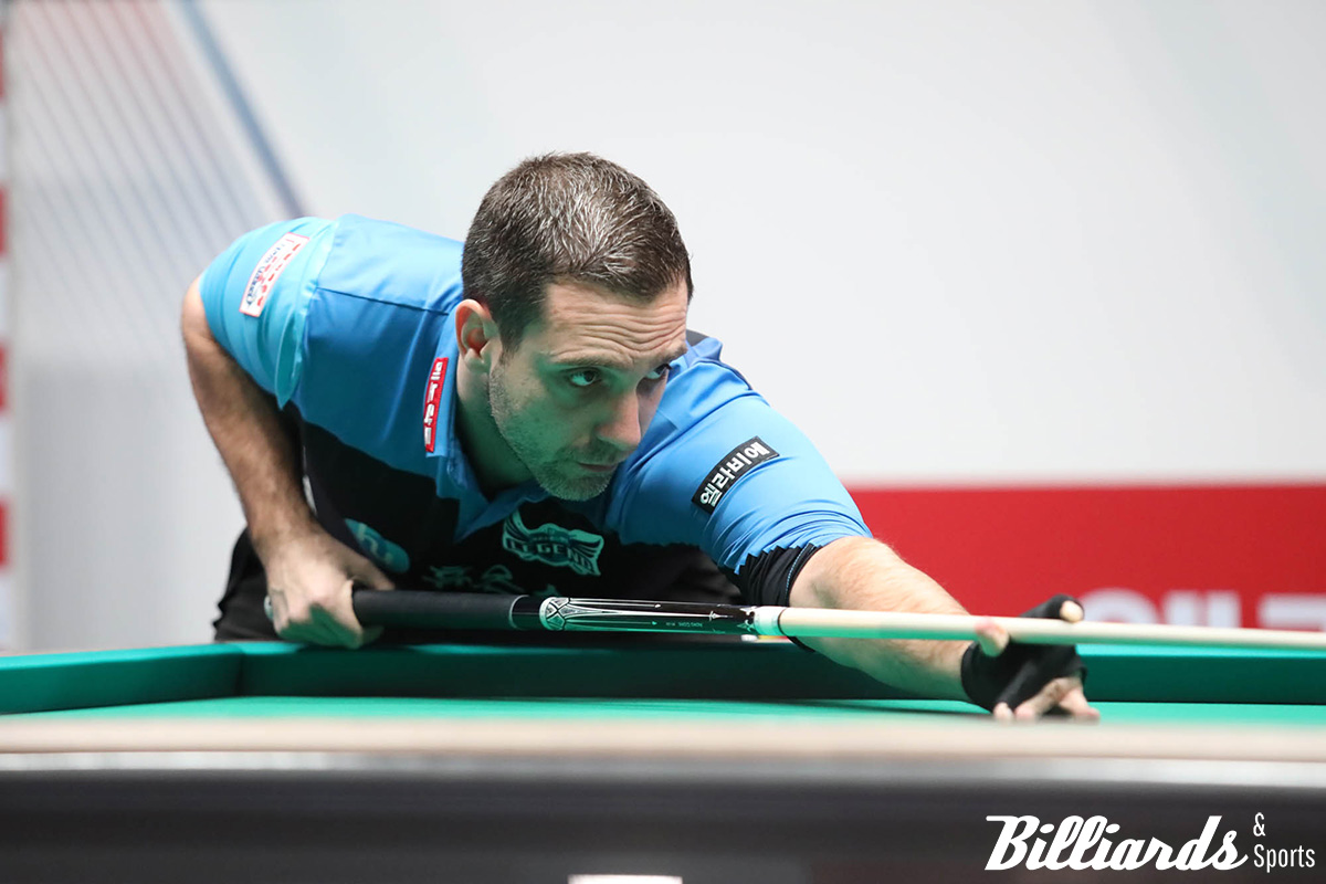 1세트와 3세트에 출전해 다니엘 산체스(에스와이)와 대결한 하비에르 팔라손(휴온스)은 두 세트 모두 승리했다.