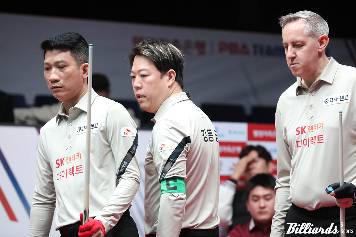 SK렌터카의 주장 강동궁(가운데)과 응오딘나이(왼쪽), 에디 레펀스(오른쪽).