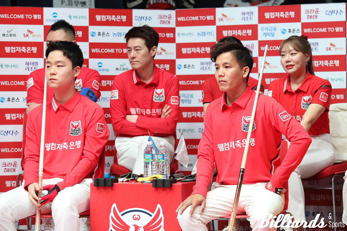 김영원과 응우옌프엉린은 세미 사이그너와 필리포스 카시도코스타스의 부재로 포스트시즌에도 와일드카드로 웰컴저축은행의 유니폼을 입는다. 사진=이용휘 기자