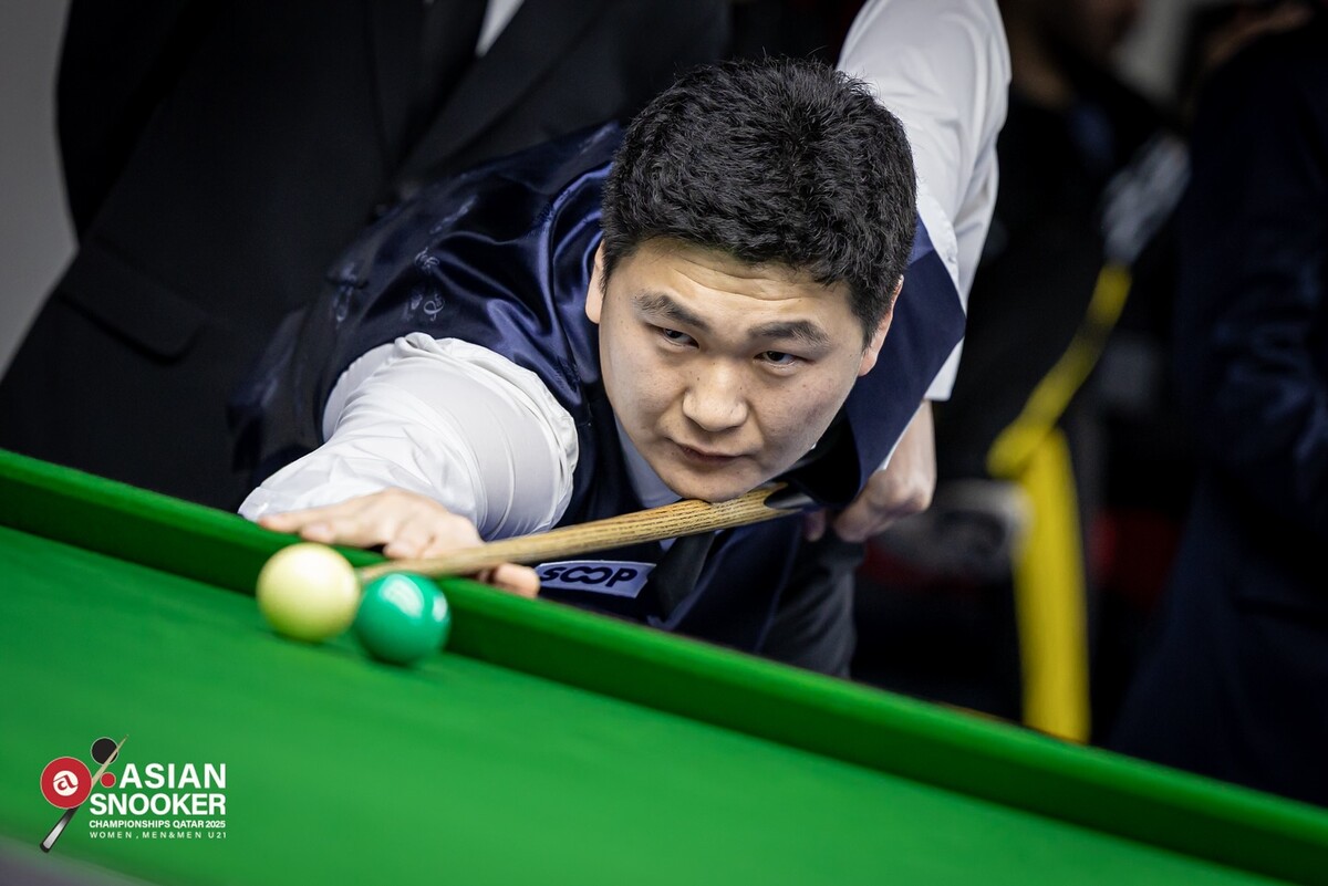 한국의 스누커 국가대표 박용준(전남)이 카타르 도하에서 열린 '2025 아시아스누커선수권대회'에서 중동의 프로 선수와 아시안게임 은메달리스트 등 강자들을 연파하며 16강에 진출했다.  사진=카타르당구스누커연맹 제공
