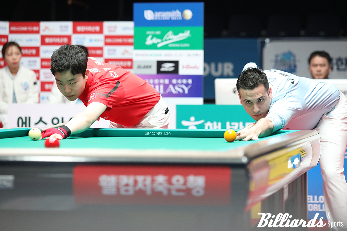 김영원과 다비드 사파타의 뱅킹.