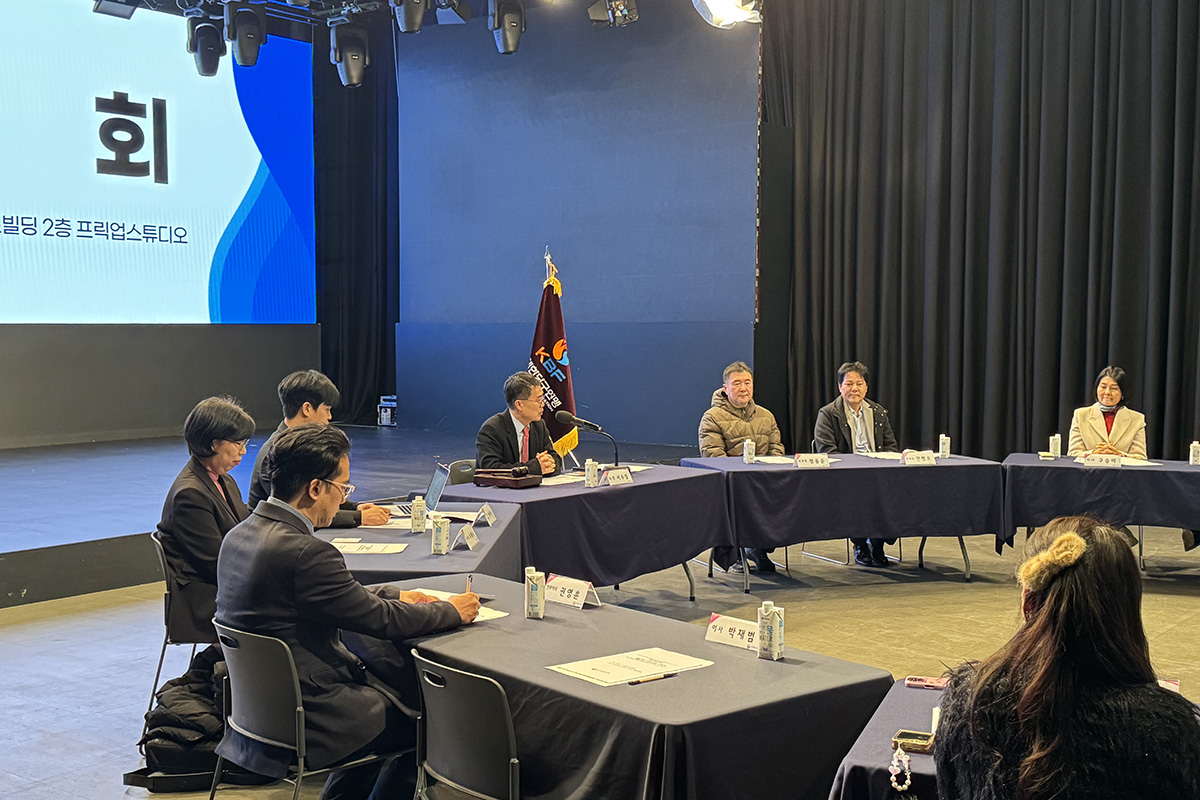 서수길 신임회장이 참석한 첫 대한당구연맹 이사회가 지난 21일 열렸다. 