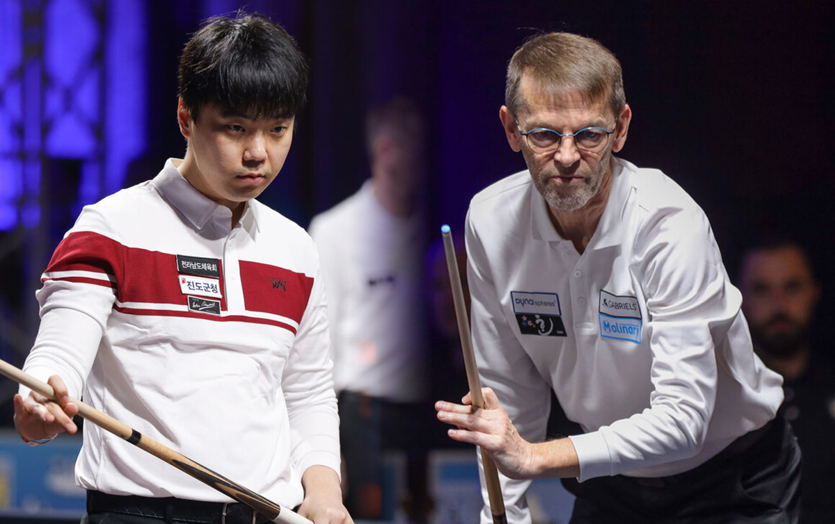 김행직(왼쪽)과 토브욘 블롬달(오른쪽)이 7년 만에 다시 동병상련의 처지에 놓였다. 지난해 동시에 부진해 시드권에서 탈락한 두 선수는 28일(한국시간) 새벽 3시에 열리는 보고타 3쿠션 당구월드컵 최종예선에 나란히 출전한다.  사진=SOOP 제공