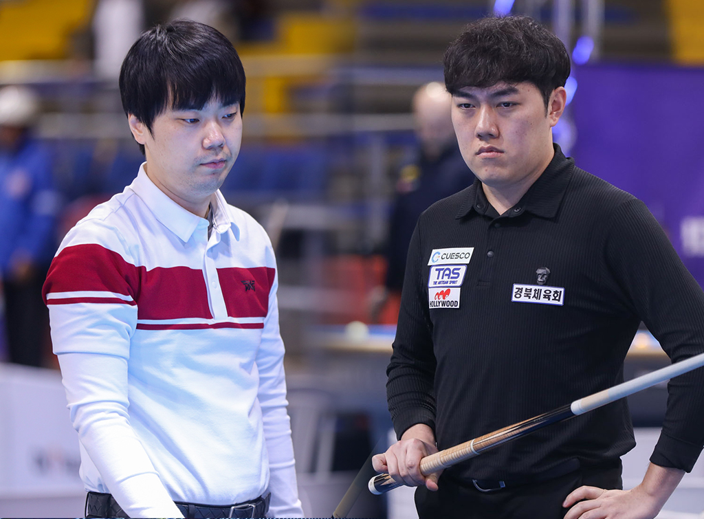 한국의 김행직(왼쪽)과 김준태가 올해 첫 세계당구대회인 '보고타 3쿠션 당구월드컵' 16강에 진출했다.  사진=SOOP 제공