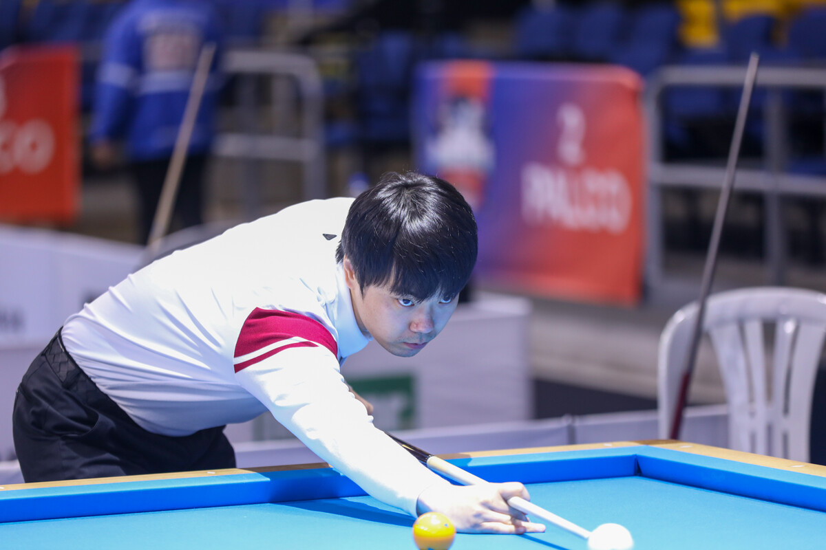 김행직은 1승 1무 1패로 G조 2위에 올라 16강에 진출했다.