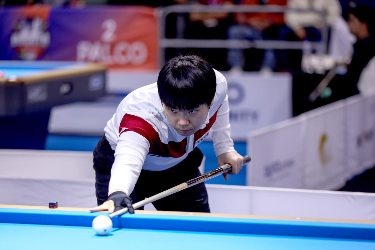 지난 시즌 부진으로 시드권에서 탈락한 김행직은 이번 대회에 최종예선부터 출전해 16강까지 올라왔다.