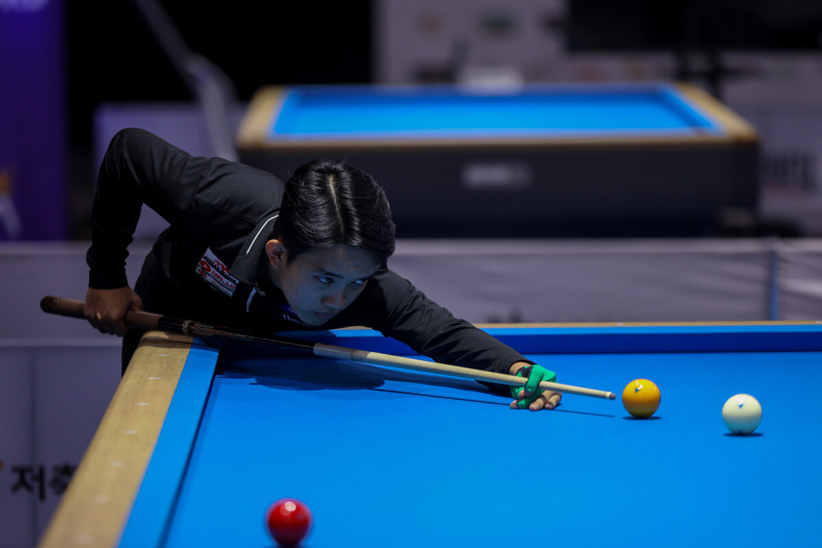 블롬달을 꺾고 8강에 진출한 베트남의 타이홍찌엠.