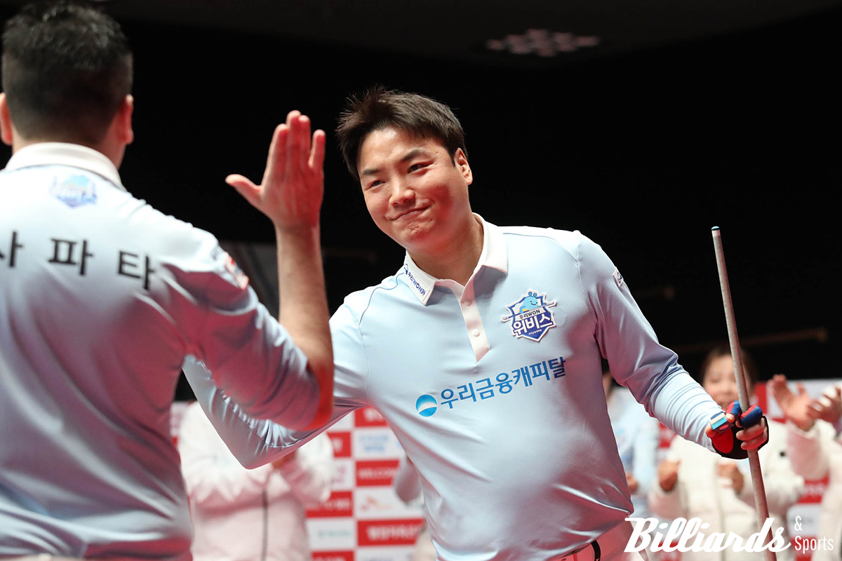 우리금융캐피탈에서 환상의 호흡을 자랑한 강민구와 다비드 사파타.