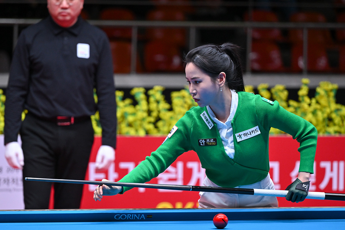 세트스코어 2-1로 김예은을 꺾고 1승을 챙긴 김진아(하나카드)