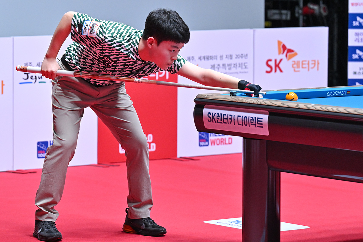 1, 3세트를 응우옌프엉린에게 빼앗긴 김영원은 2, 4세트를 만회하며 5세트까지 승부를 연장했다.