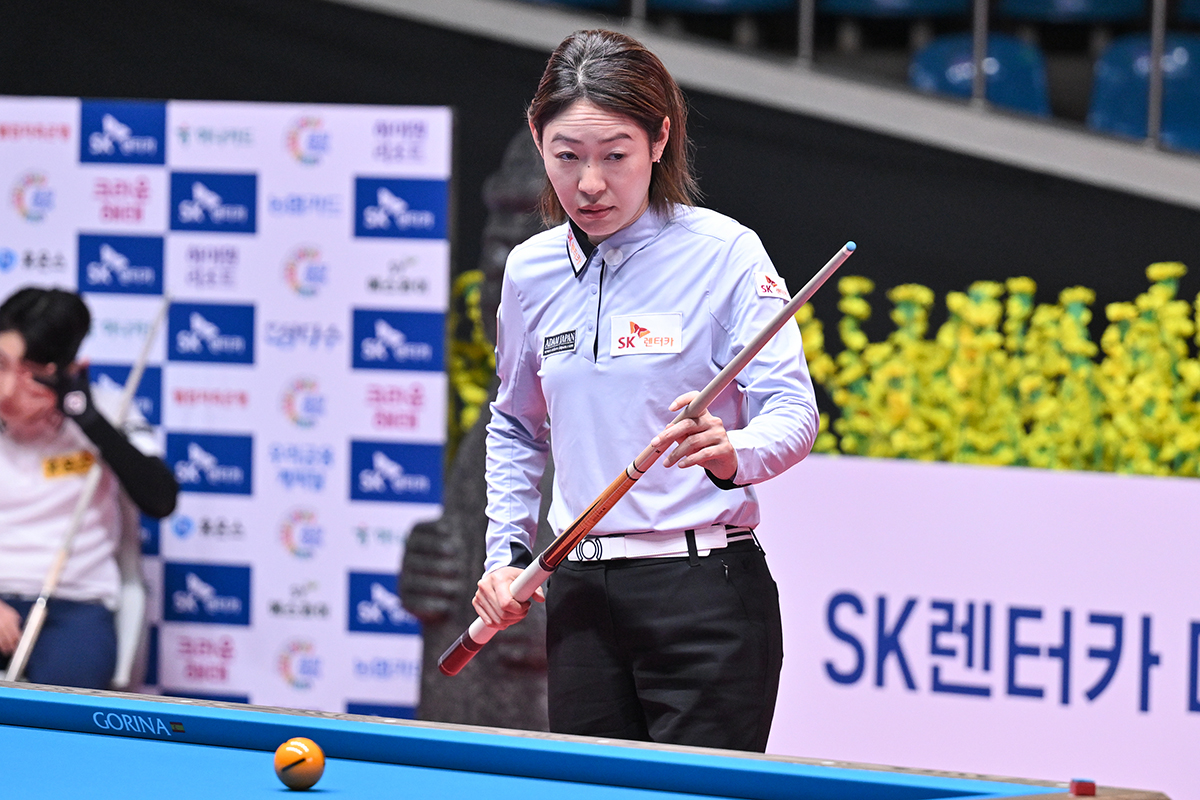 히다는 첫 경기에서 김세연(휴온스)에게 완패를 당했으나, 두 번째 경기에서 이미래를 2-0으로 꺾고 1승 1패가 됐다.