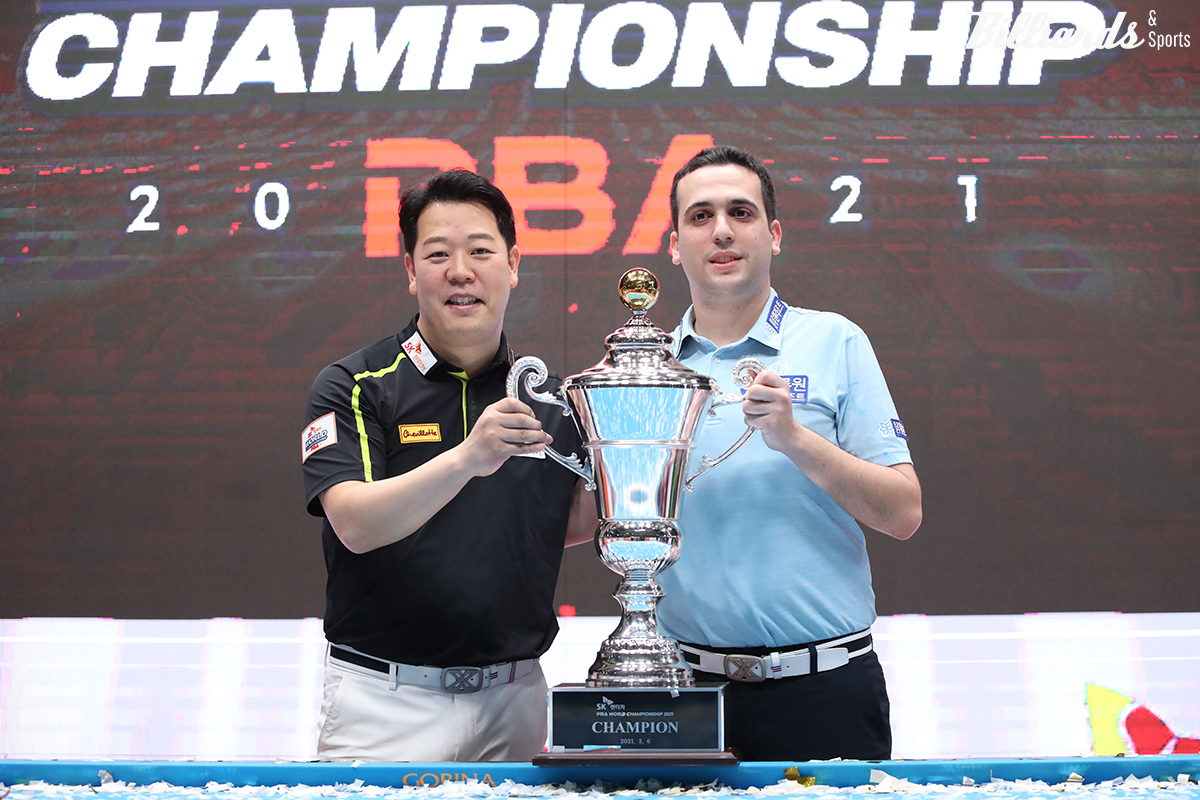 지난 2021년 첫 월드챔피언싮 결승에서 강동궁은 다비드 사파타(우리금융캐피탈)에게 4-5로 패해 아깝게 우승을 놓쳤다.