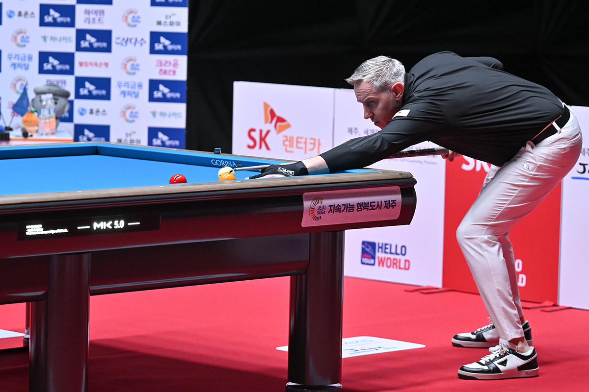 몬테스와 3년째 월드챔피언십에서 맞붙은 에디 레펀스(SK렌터카). 2023년 월드챔피언십 16강에서 몬테스에게 패했던 레펀스는 지난해에는 이겼다가 올해 다시 16강전에서 패배를 당했다. 