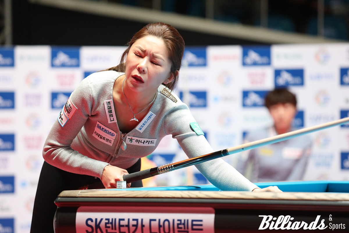 7이닝 연속 공타로 마지막 1점을 놓친 김가영이 아쉬운 표정을 짓고 있다.