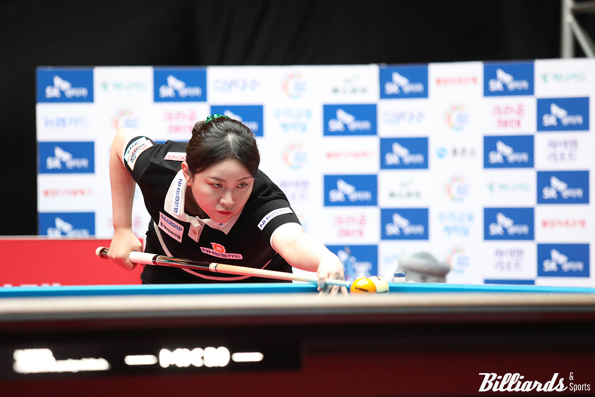 김민아(NH농협카드)는 차유람을 애버리지 1.435의 공격력을 앞세워 3-0으로 제압했다.