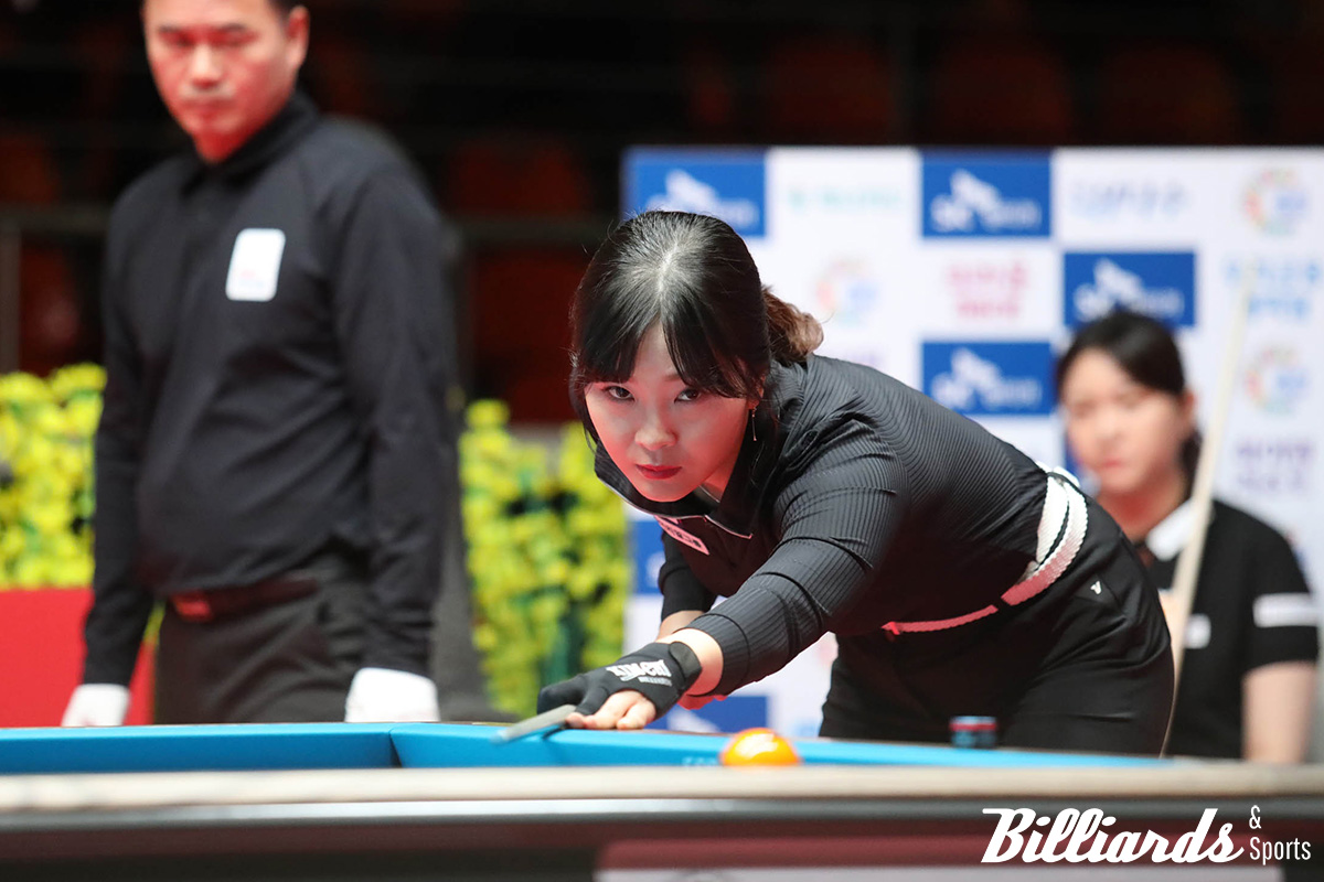 김민아와 4강에서 맞붙은 김상아.