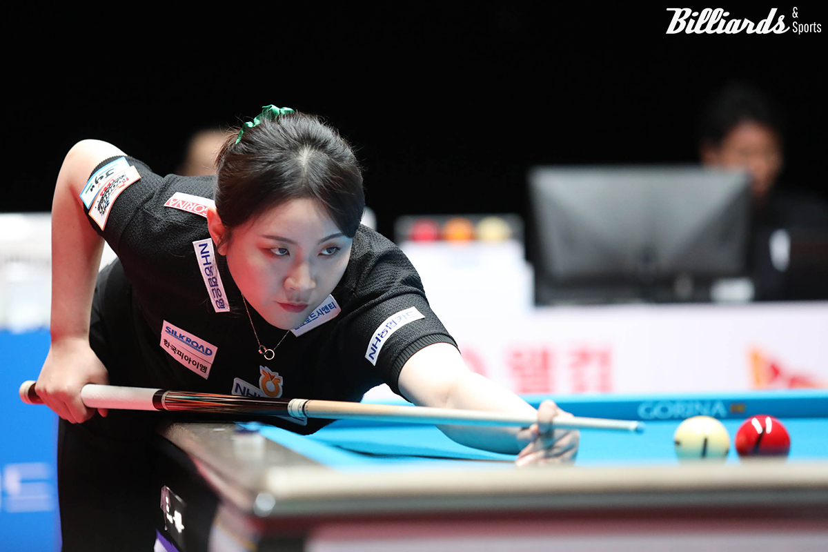 김민아(NH농협카드)는 준결승에서 세트스코어 4-1로 김상아를 꺾고 월드챔피언십 첫 결승 진출에 성공했다.