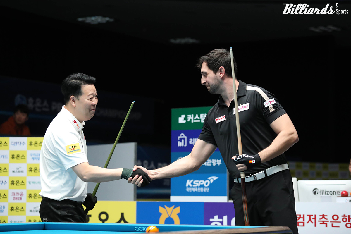 5차 투어 '휴온스 PBA 챔피언십' 결승에서 맞붙은 강동궁과 마르티네스. 