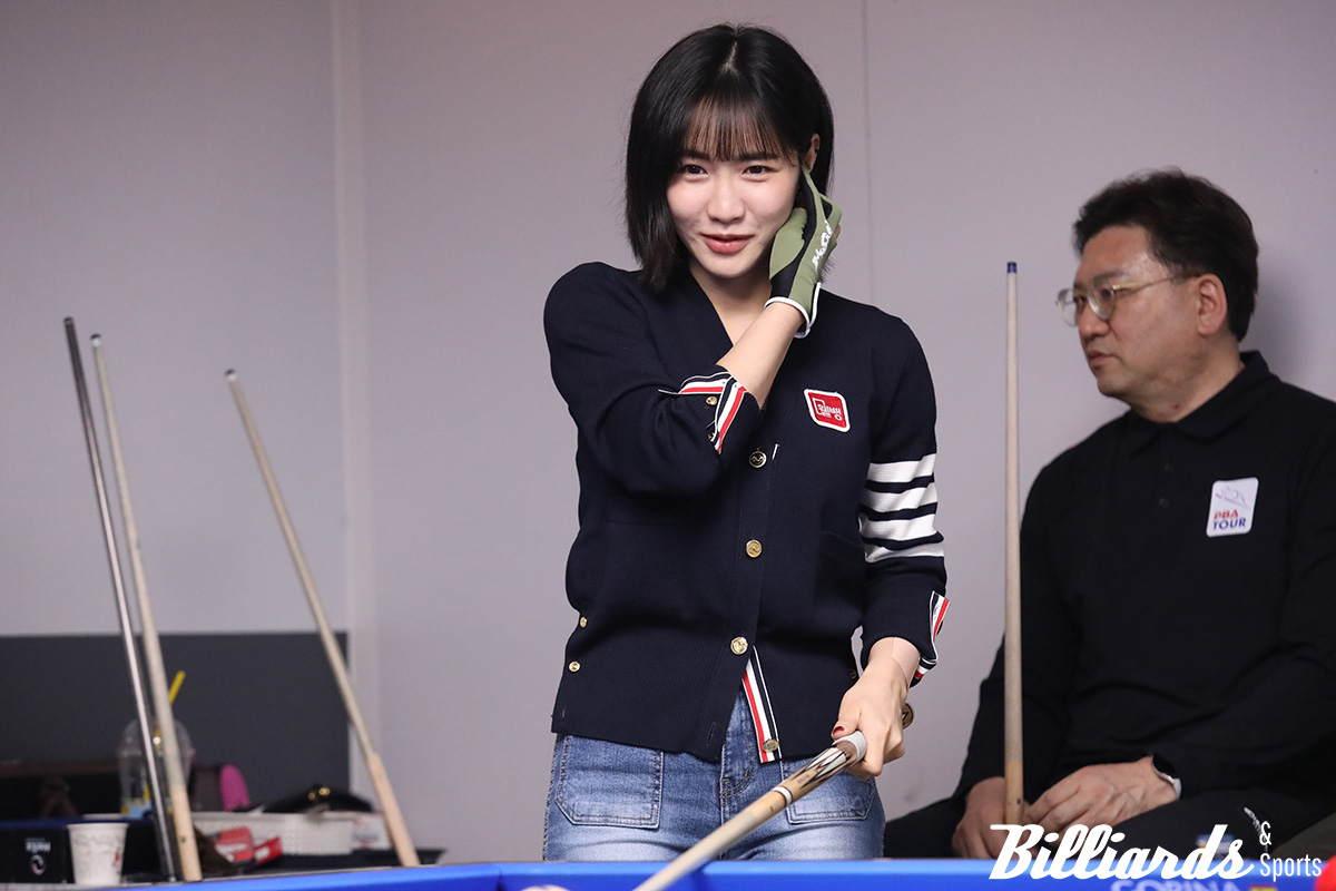 승리를 예감한 듯 미소 짓는 최혜미